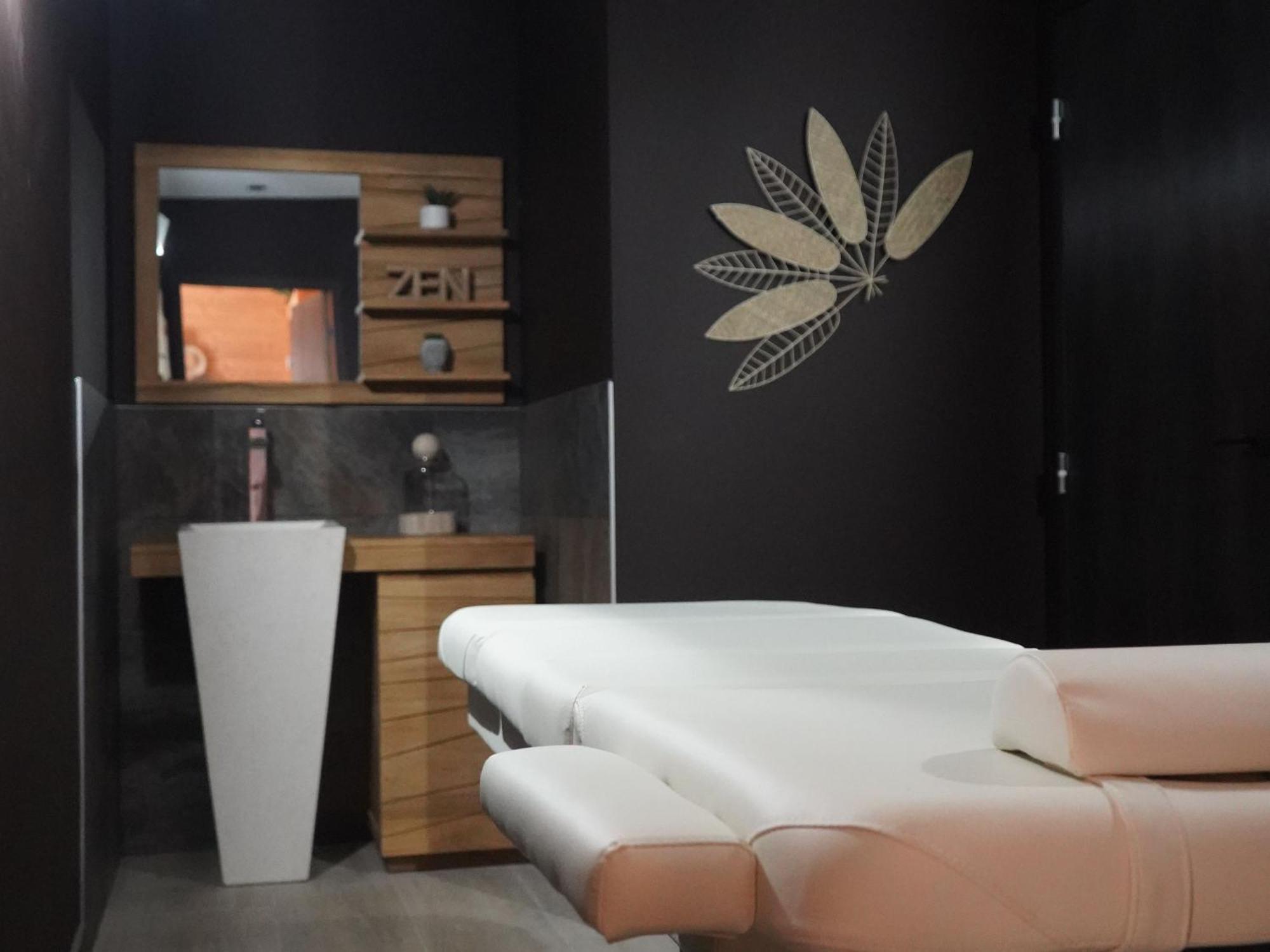 Lodge Familial Avec Jacuzzi Privatif, Acces Piscine Et Nombreuses Activites Au Bord Du Golf - Fr-1-582-367 利尼翁河畔勒尚邦 外观 照片